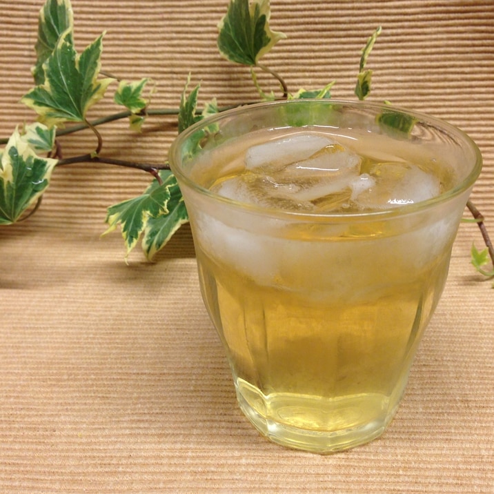 夏にさっぱり!黒酢ドリンク。